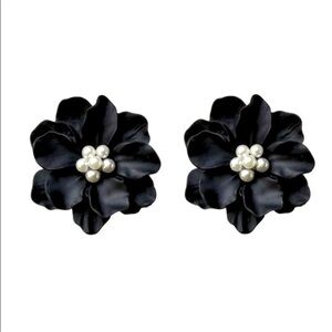 Goth Lolita Black Camellia Pearl Vintage Parisian Style Floral Earrings